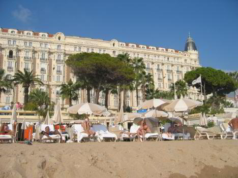 Cannes 038.jpg   37kb   26.03.2021 22:27:11